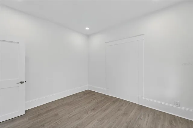 $2,500 | 7002 North Nebraska Avenue, Tampa, FL 33604