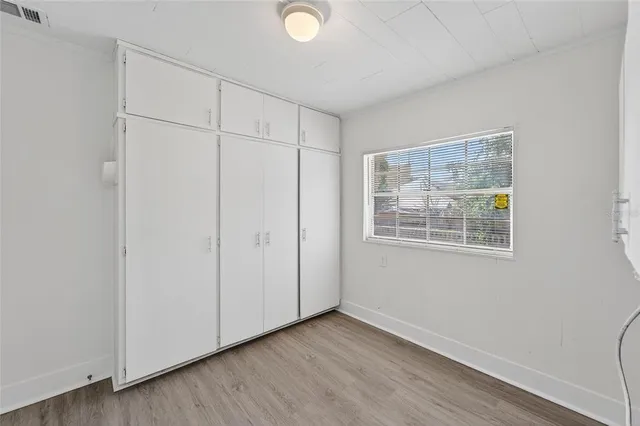 $2,500 | 7002 North Nebraska Avenue, Tampa, FL 33604