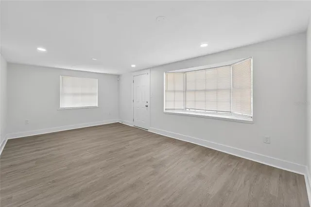 $2,500 | 7002 North Nebraska Avenue, Tampa, FL 33604