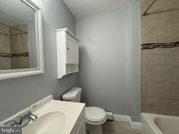 $1,700 | 660 Tara Drive, Sicklerville, NJ 08081