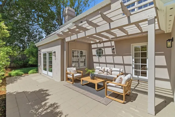 $4,998,000 | 8 Amendra Place, Los Altos, CA 94022