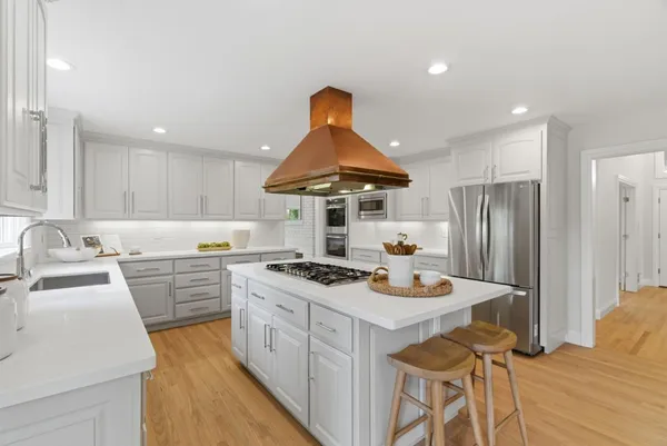 $4,998,000 | 8 Amendra Place, Los Altos, CA 94022