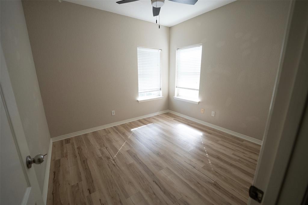10100 Seville Court Waco, TX 76708 - Photo 14 of 21 Gallery Image 14