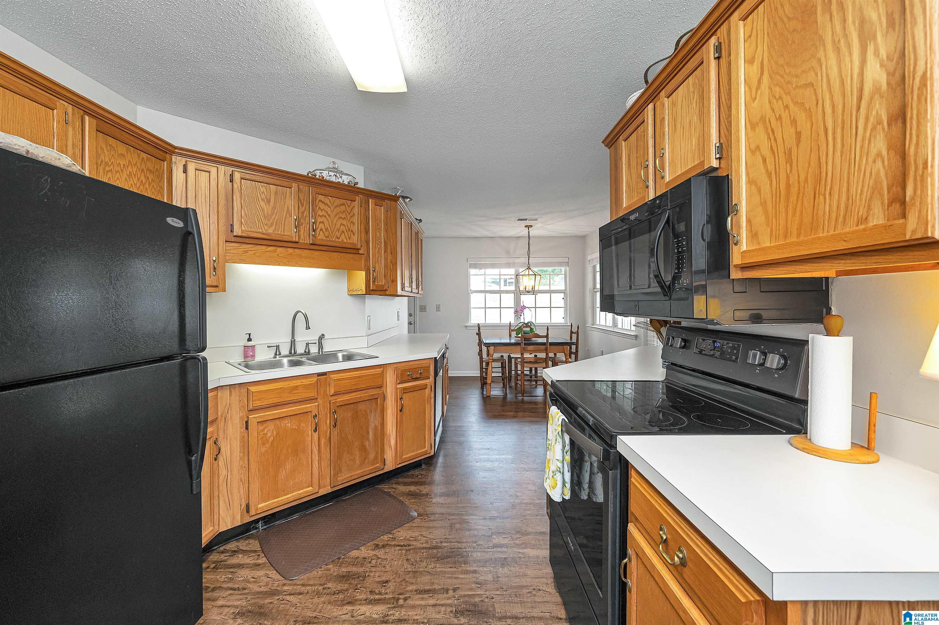 115 Braxton Way Pelham, AL 35124 - Photo 13 of 40