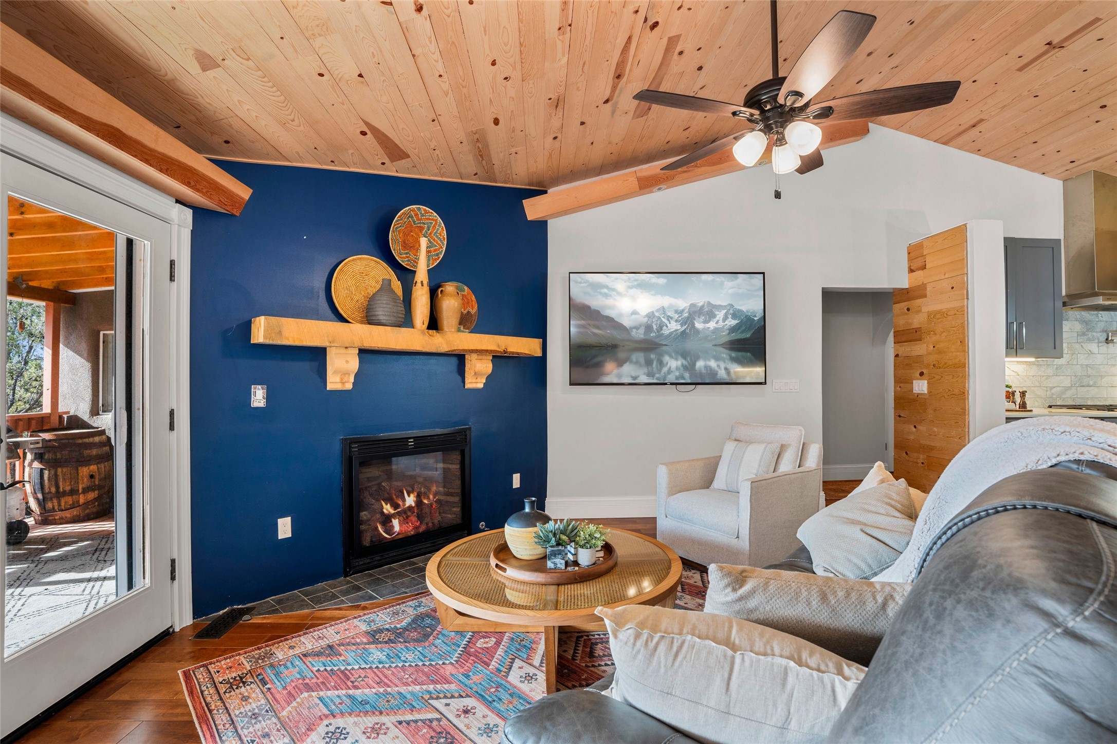 1661 Cerro Gordo Road, Unit E Santa Fe, NM 87501 - Photo 49 of 50 Living room/Dining Room / Kitchen open floorplan