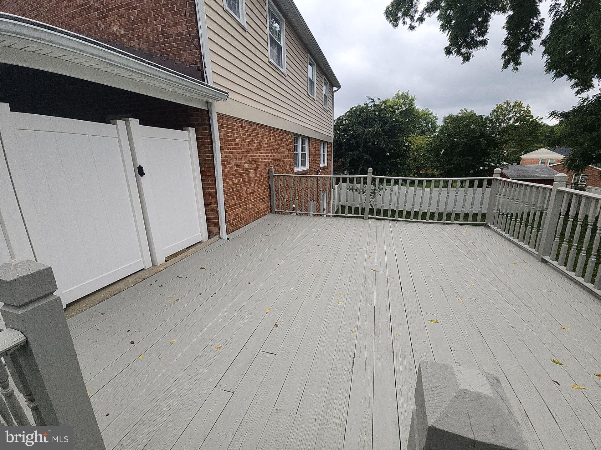 2820 Vixen Lane Silver Spring, MD 20906 - Photo 15 of 20 a view of a balcony