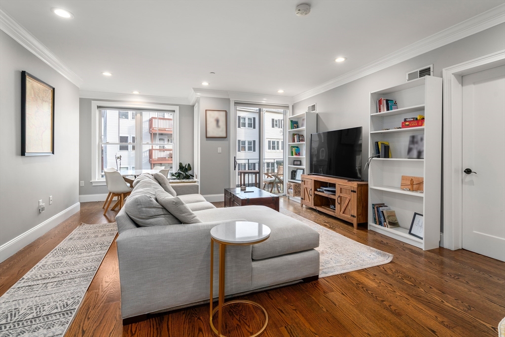 136 Sydney Street, Unit 5 Boston, MA 02125 - Photo 5 of 23