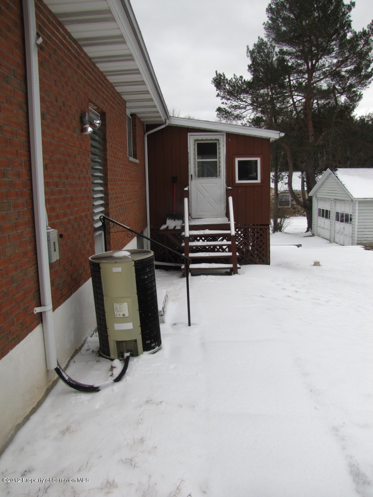 307 Rt Spring Brook Moscow, PA 18444 - Photo 3 of 21 Gallery Image 3