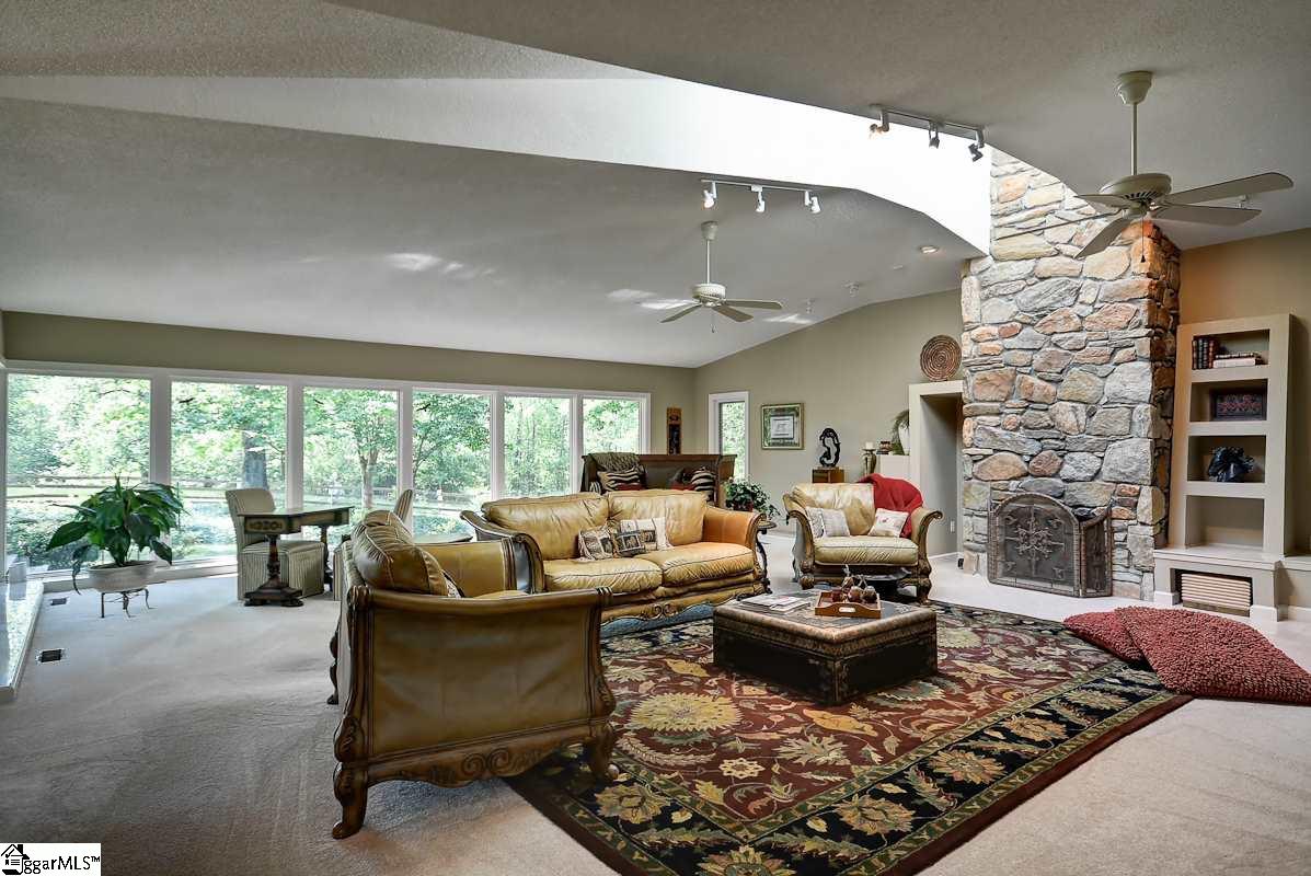 204 League Road Simpsonville, SC 29681 - Photo 3 of 36 Gallery Image 3