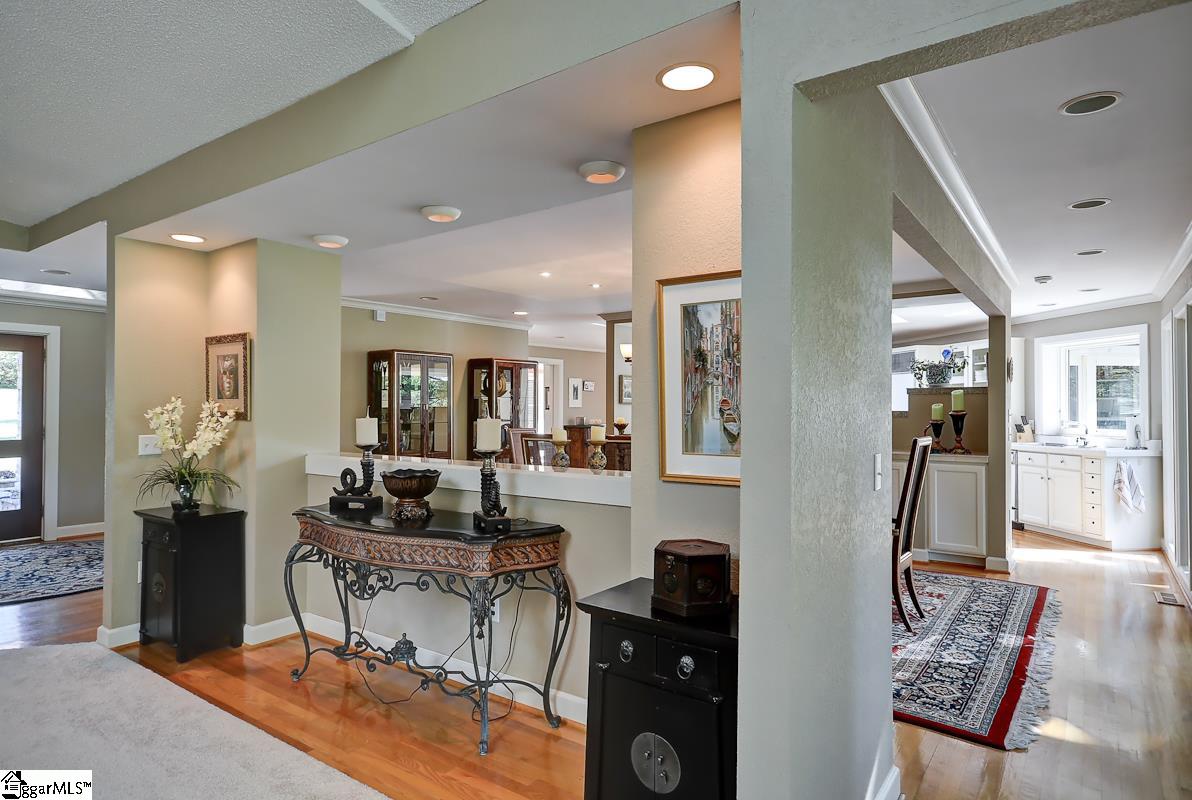 204 League Road Simpsonville, SC 29681 - Photo 6 of 36 Gallery Image 6