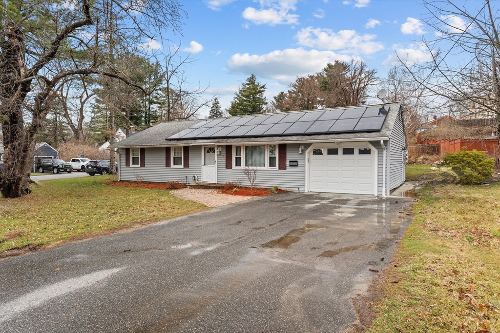 7 Jane Road Methuen, MA 01844 - Photo 1 of 32 Gallery Image 1