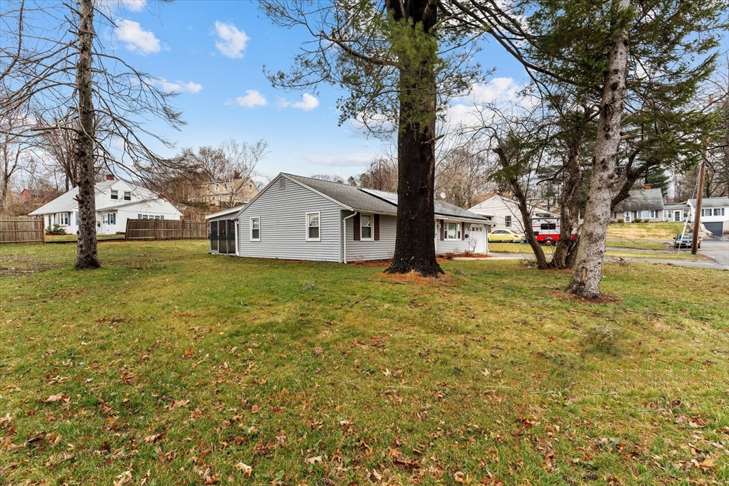7 Jane Road Methuen, MA 01844 - Photo 23 of 32 Gallery Image 23