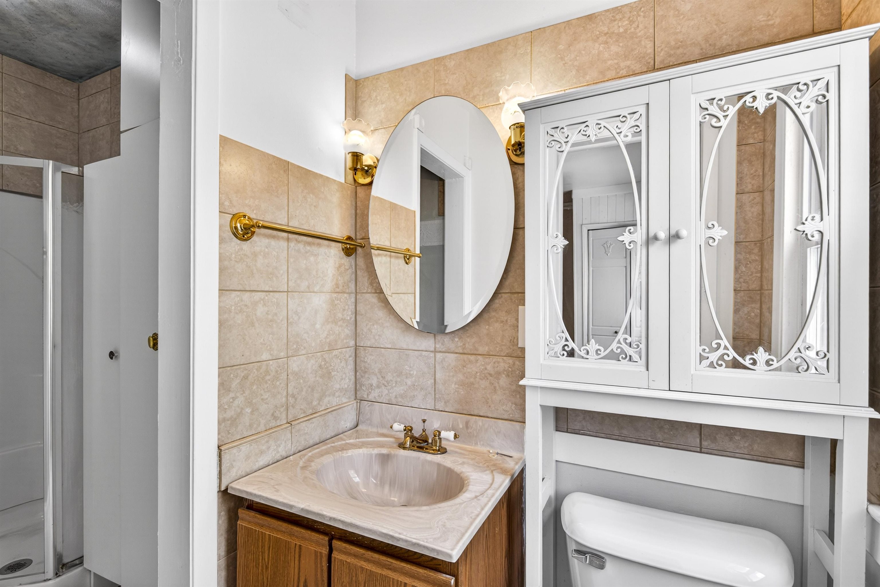 355 Oak Street Menasha, WI 54952 - Photo 18 of 49