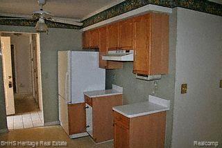756 South Milford Road, Unit 33 Milford, MI 48381 - Photo 2 of 14 Kitchen