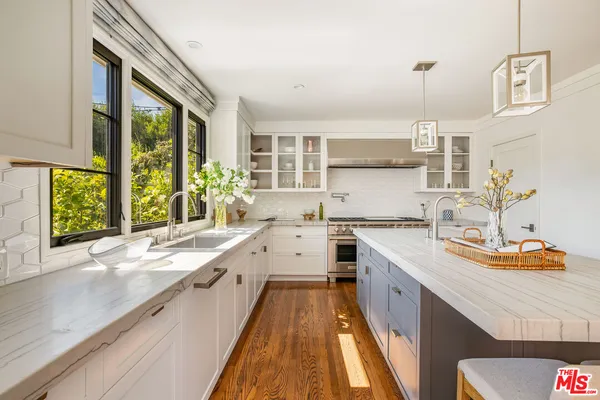 $6,749,000 | 14903 Pampas Ricas Boulevard, Pacific Palisades, CA 90272