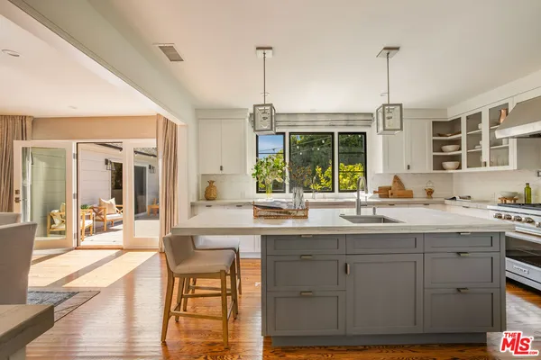 $6,749,000 | 14903 Pampas Ricas Boulevard, Pacific Palisades, CA 90272