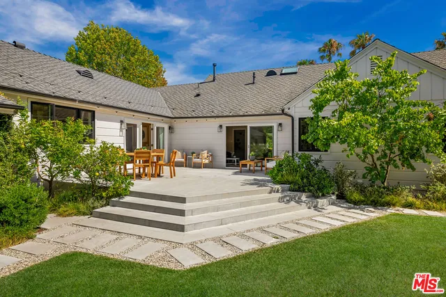 $6,999,000 | 14903 Pampas Ricas Boulevard, Pacific Palisades, CA 90272