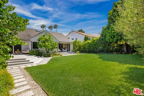 $6,999,000 | 14903 Pampas Ricas Boulevard, Pacific Palisades, CA 90272