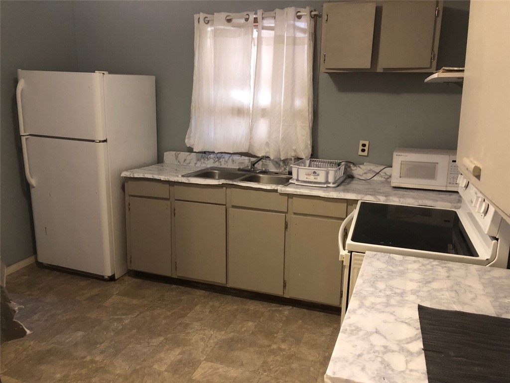 4501 Flat Rock Road Iva, SC 29655 - Photo 6 of 13