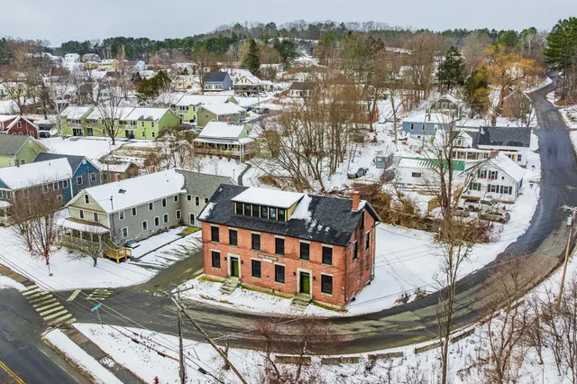 $725,000 | 13 Goshen Road, Bradford, VT 05033