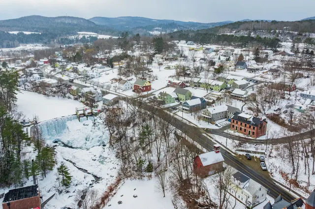 $725,000 | 13 Goshen Road, Bradford, VT 05033