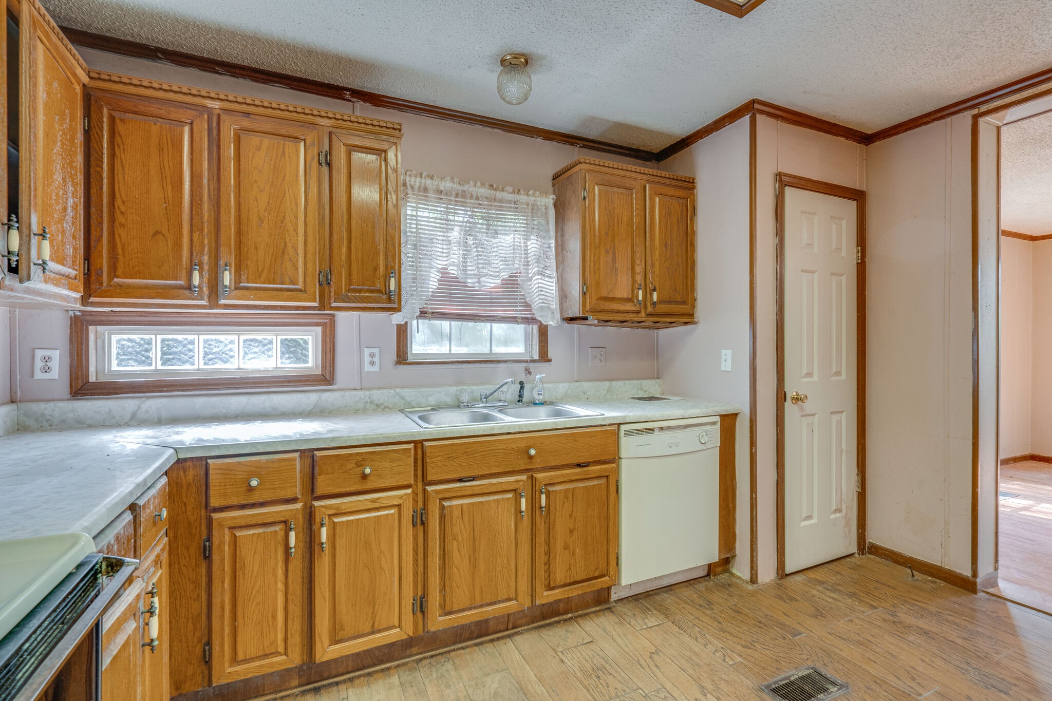 2487 McKnight Road Culleoka, TN 38451 - Photo 16 of 50 Gallery Image 16