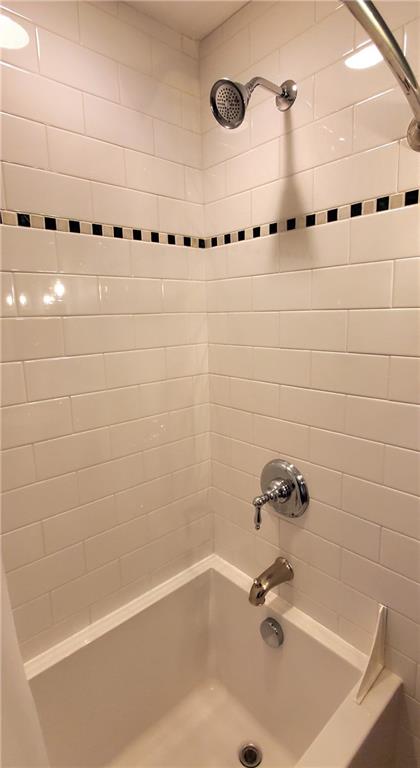 484 Old Farm Road Pittsburgh, PA 15228 - Photo 40 of 48 Gallery Image 40