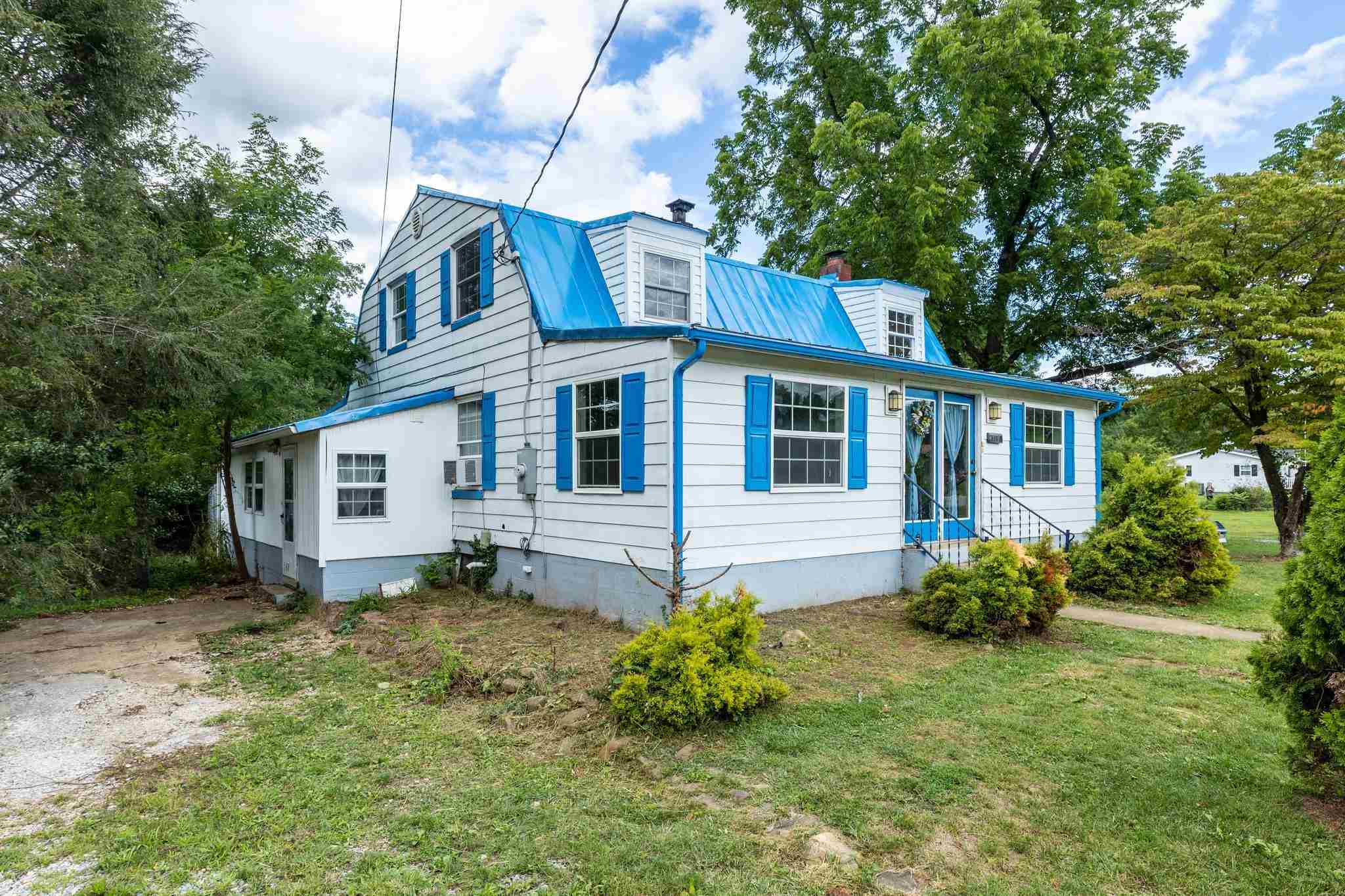1762 Mt Torrey Road Lyndhurst, VA 22952 - Photo 35 of 46 a view of a house with a yard