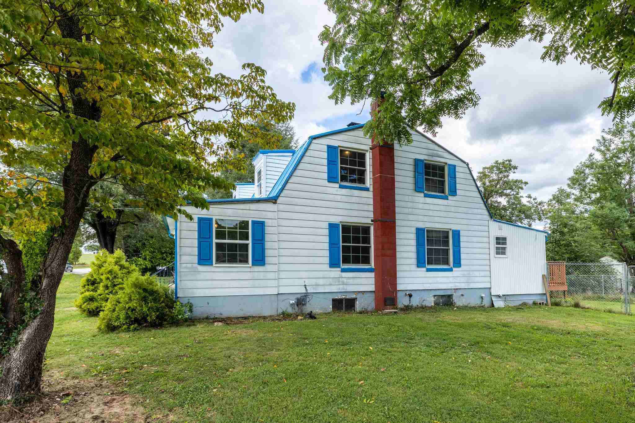 1762 Mt Torrey Road Lyndhurst, VA 22952 - Photo 37 of 46