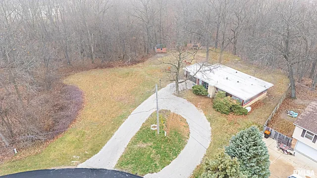 $179,500 | 717 West Brow Court, Peoria, IL 61615