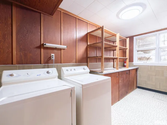 $179,500 | 717 West Brow Court, Peoria, IL 61615