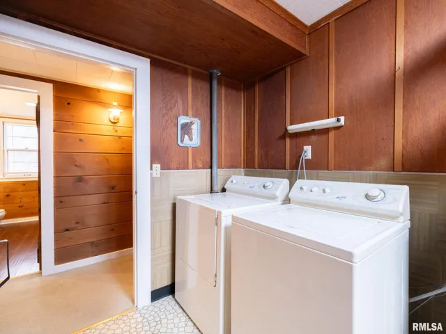 $179,500 | 717 West Brow Court, Peoria, IL 61615