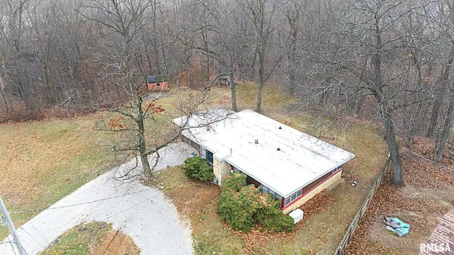 $179,500 | 717 West Brow Court, Peoria, IL 61615