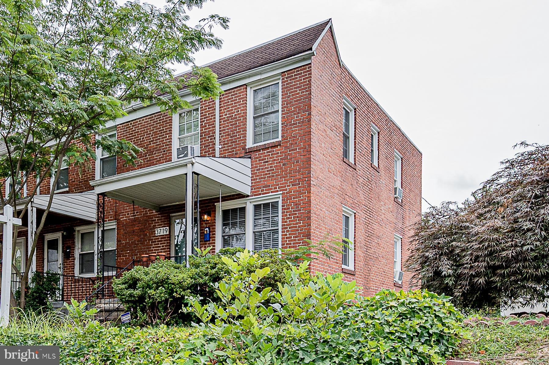 3719 Clarenell Road Baltimore, MD 21229 - Photo 3 of 32 Gallery Image 3