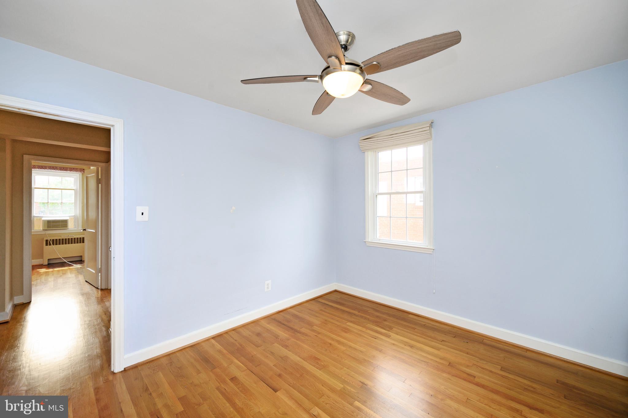 3719 Clarenell Road Baltimore, MD 21229 - Photo 5 of 32 Gallery Image 5