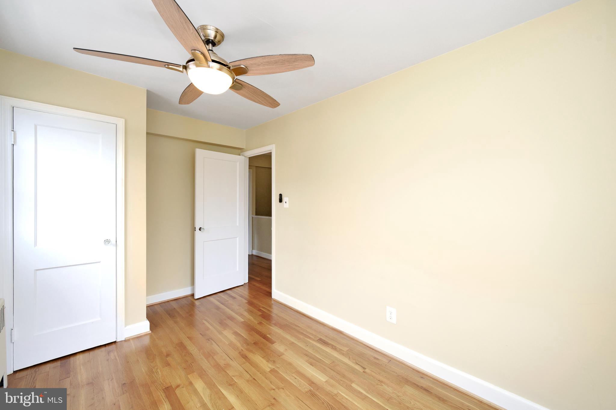3719 Clarenell Road Baltimore, MD 21229 - Photo 8 of 32 Gallery Image 8