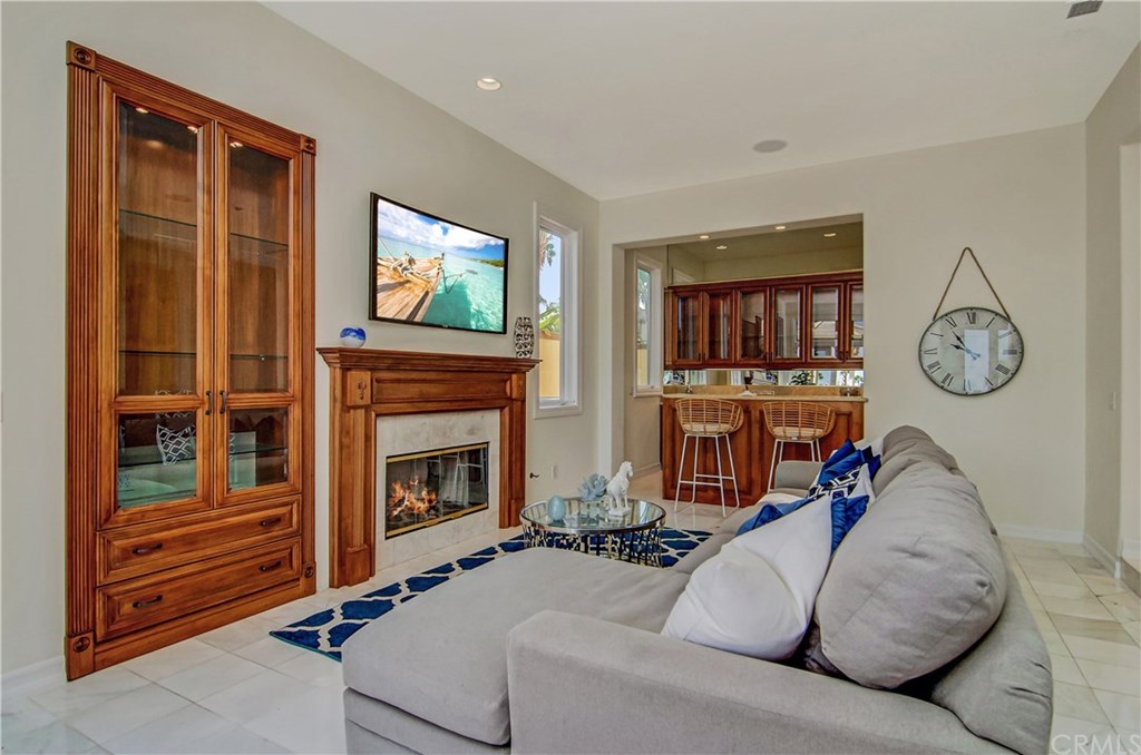 30 Coronado Pointe Laguna Niguel, CA 92677 - Photo 16 of 50 family room adjacent to kitchen