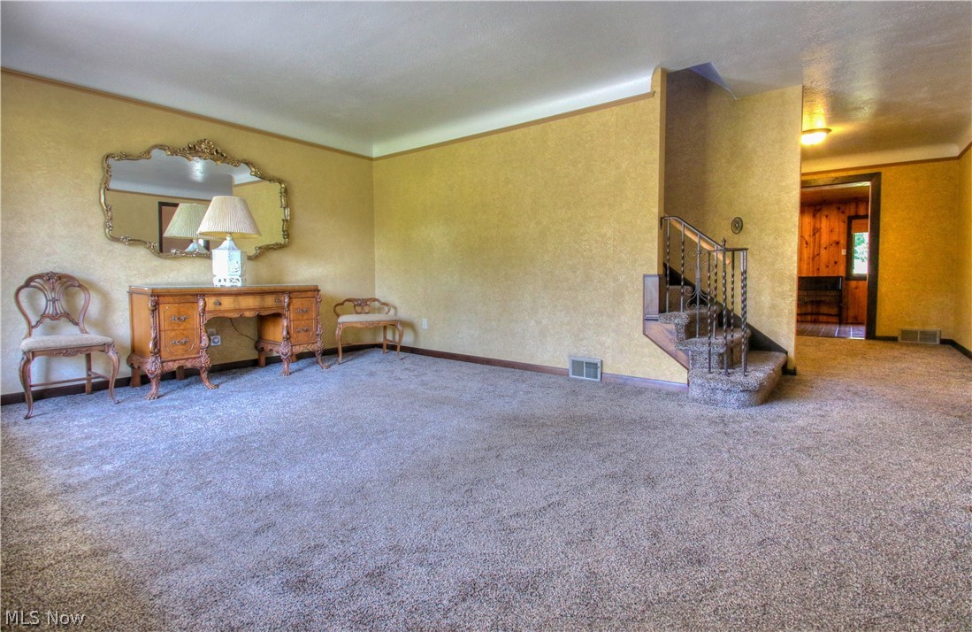 739 Lander Road Cleveland, OH 44143 - Photo 16 of 35