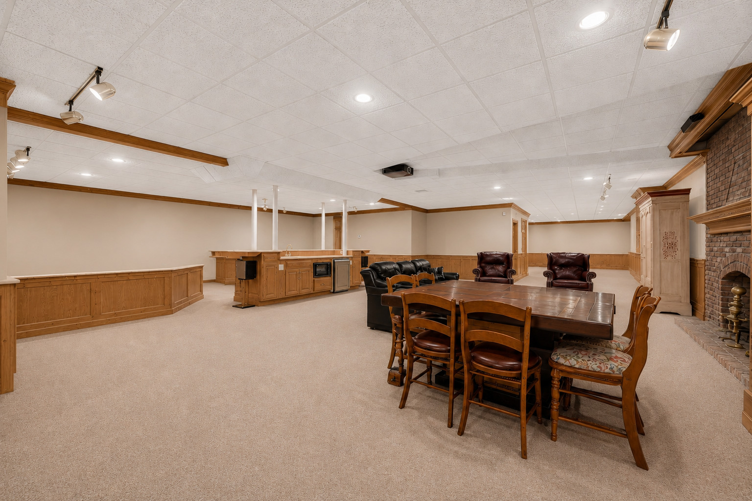 25W471 Plamondon Road Wheaton, IL 60189 - Photo 43 of 121 Gallery Image 43