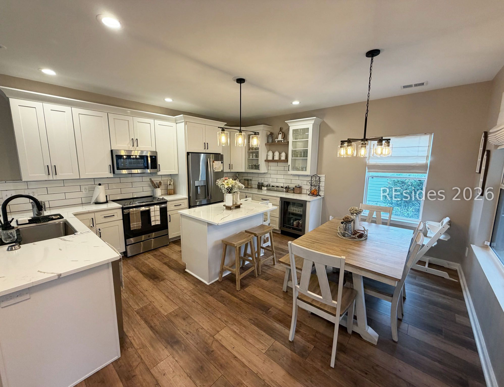 17 Sassafras Lane Bluffton, SC 29910 - Photo 2 of 11