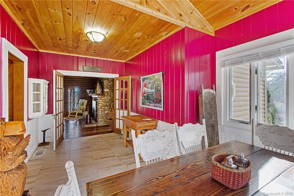302 Lakeview Road Lake Lure, NC 28746 - Photo 3 of 24 Gallery Image 3