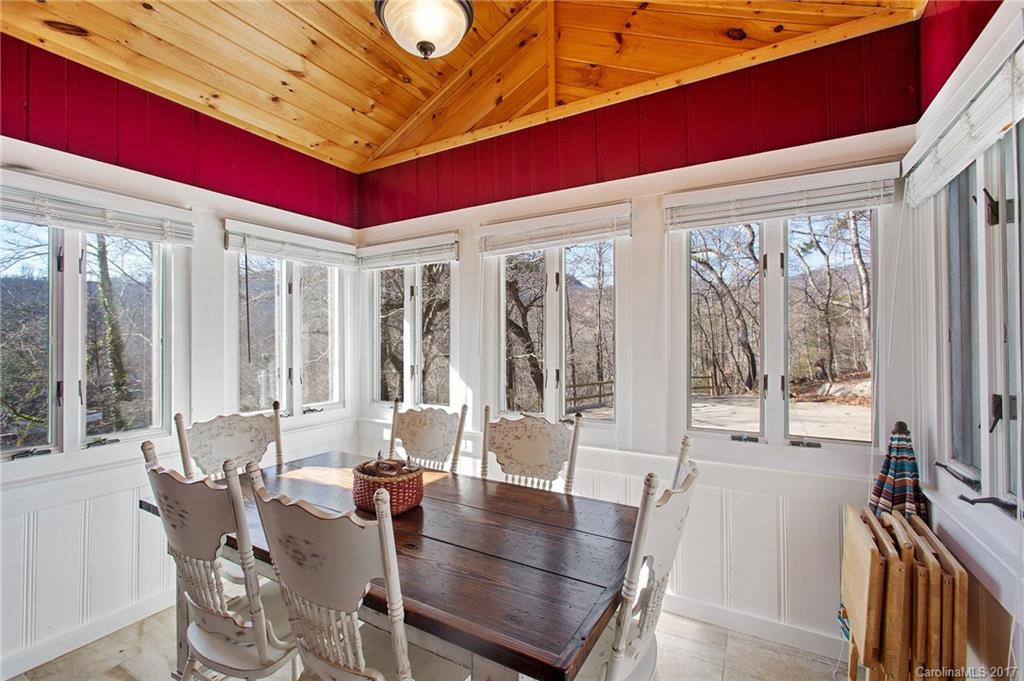 302 Lakeview Road Lake Lure, NC 28746 - Photo 4 of 24 Gallery Image 4