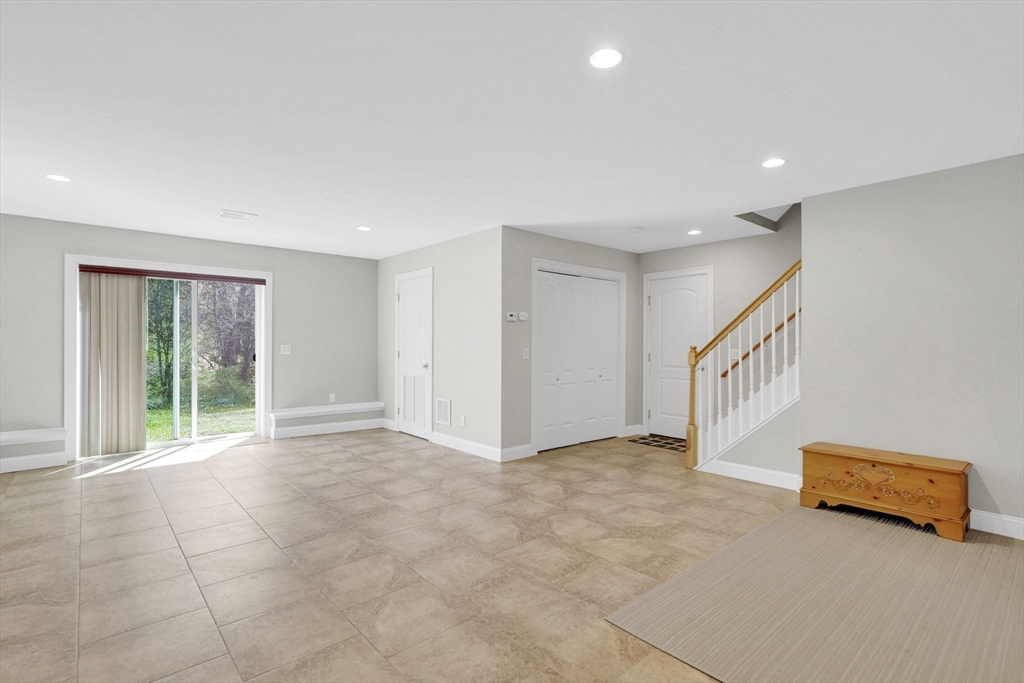 249 Ware Street Palmer, MA 01069 - Photo 26 of 29