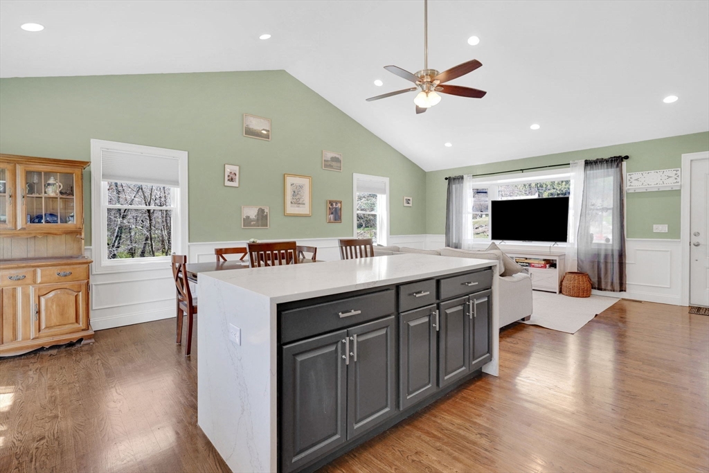 249 Ware Street Palmer, MA 01069 - Photo 7 of 29