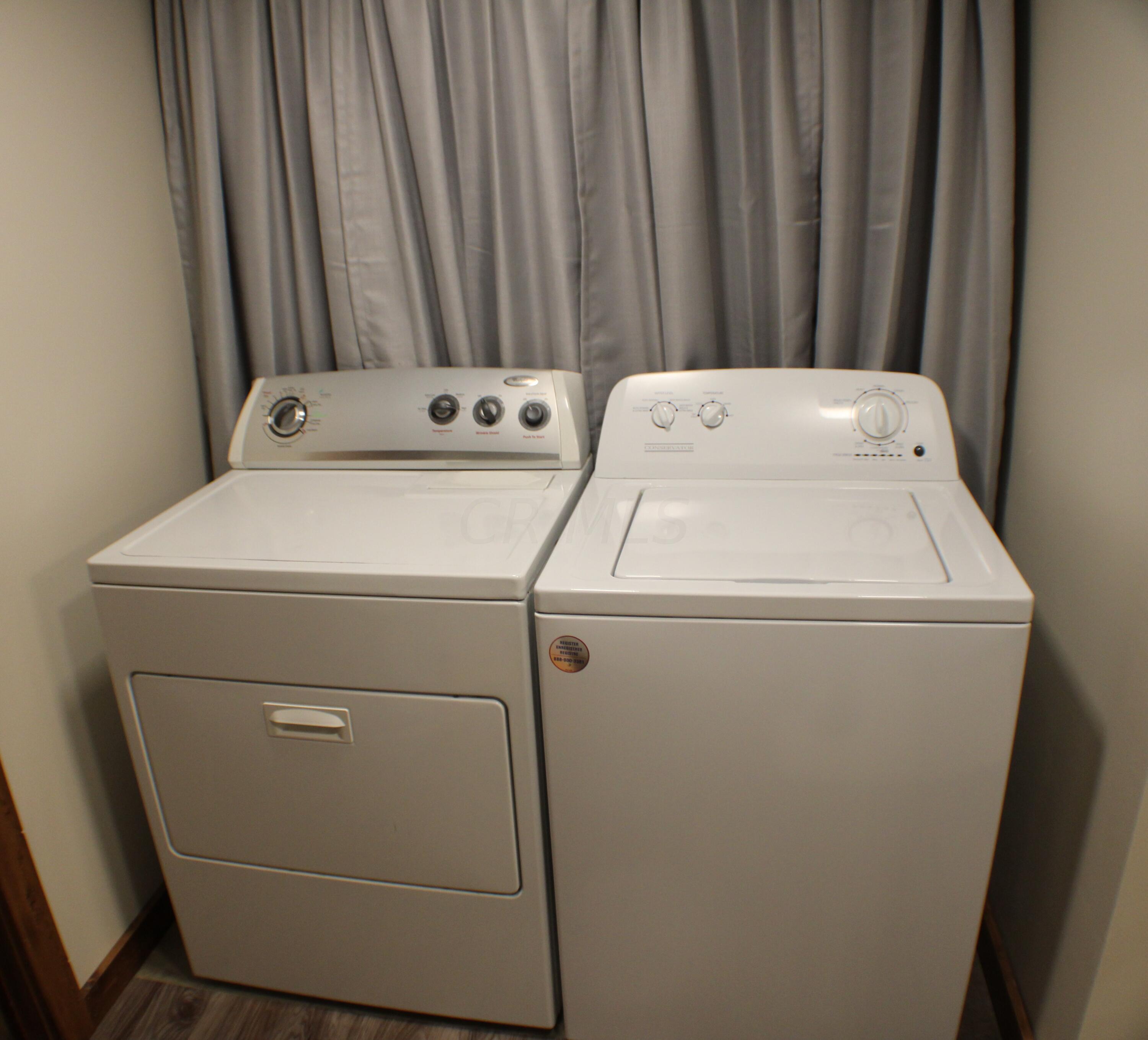 15191 Wollet Road Nelsonville, OH 45764 - Photo 18 of 27 Washer and Dryer