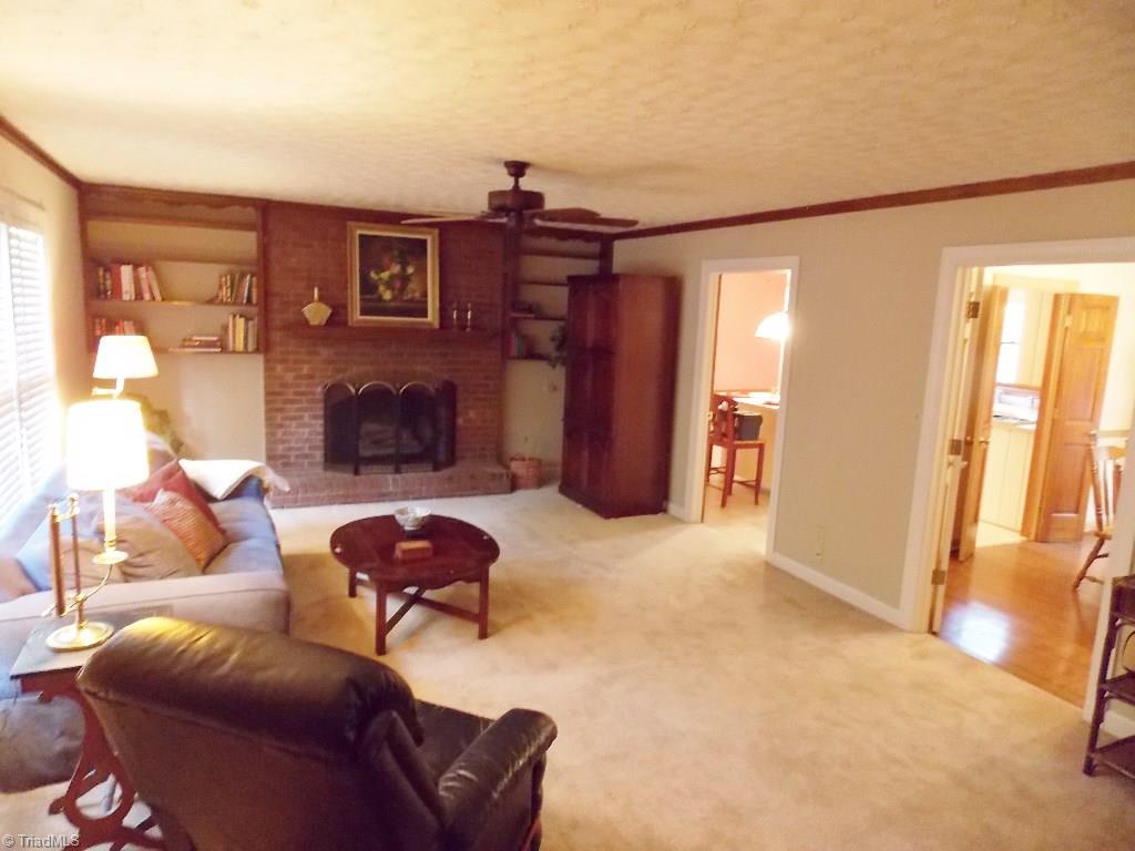 145 Little Beaver Road Lexington, NC 27295 - Photo 2 of 29 Gallery Image 2