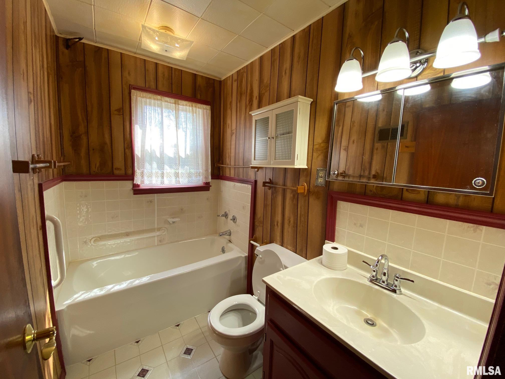 2940 West Murphysboro Road Carbondale, IL 62901 - Photo 5 of 8 Gallery Image 5