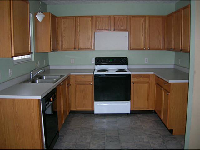 2235 Forest Ridge Hebron, OH 43025 - Photo 6 of 16 Gallery Image 6
