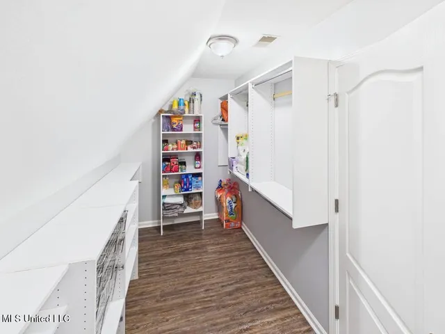 $382,400 | 2009 Plumas Drive, Nesbit, MS 38651