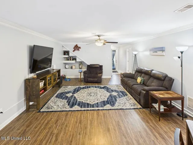 $382,400 | 2009 Plumas Drive, Nesbit, MS 38651